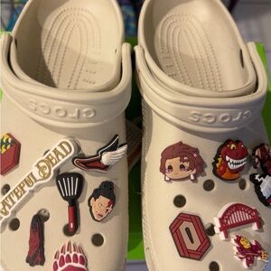 CROCS Cream Sandals with Classic Design